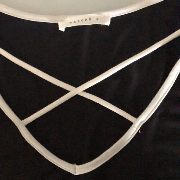 Reborn J Top Strappy Tee S - Picture 6 of 9